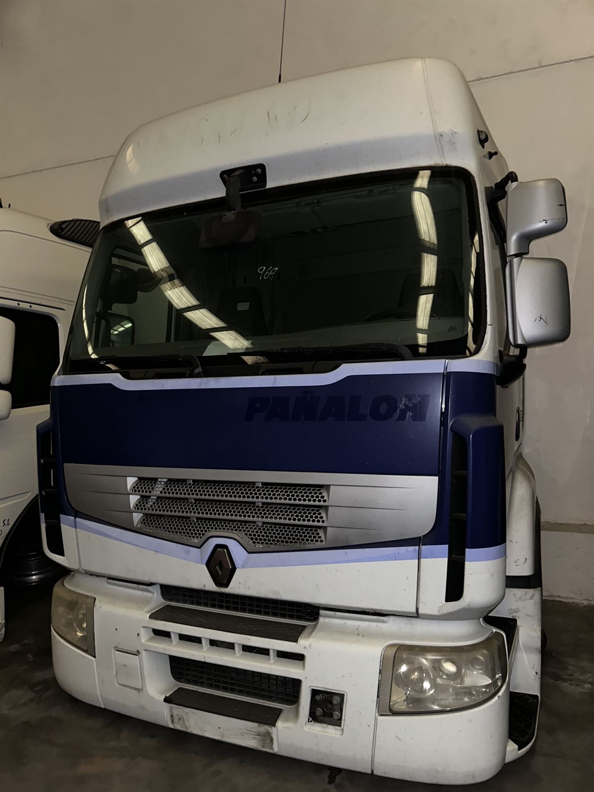CABINA COMPLETA RENAULT PREMIUM DXI 460 - Imagen 1