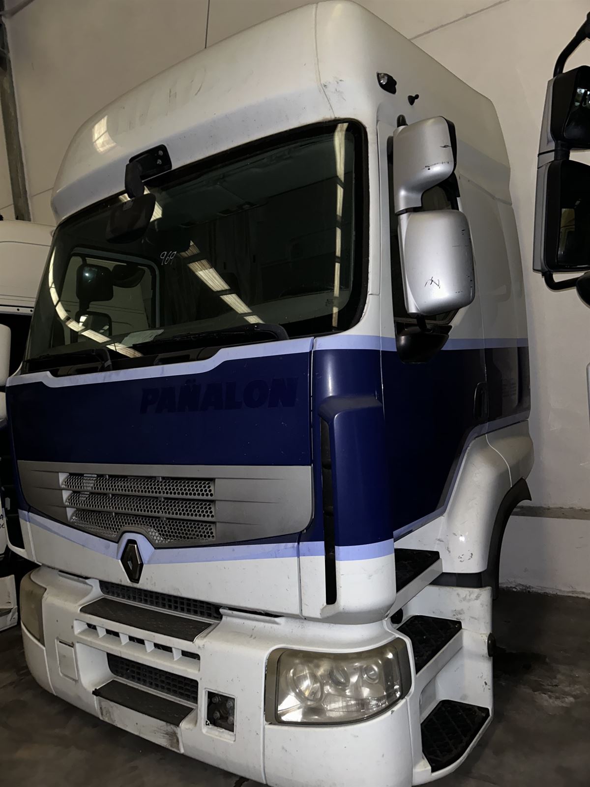 CABINA COMPLETA RENAULT PREMIUM DXI 460 - Imagen 2