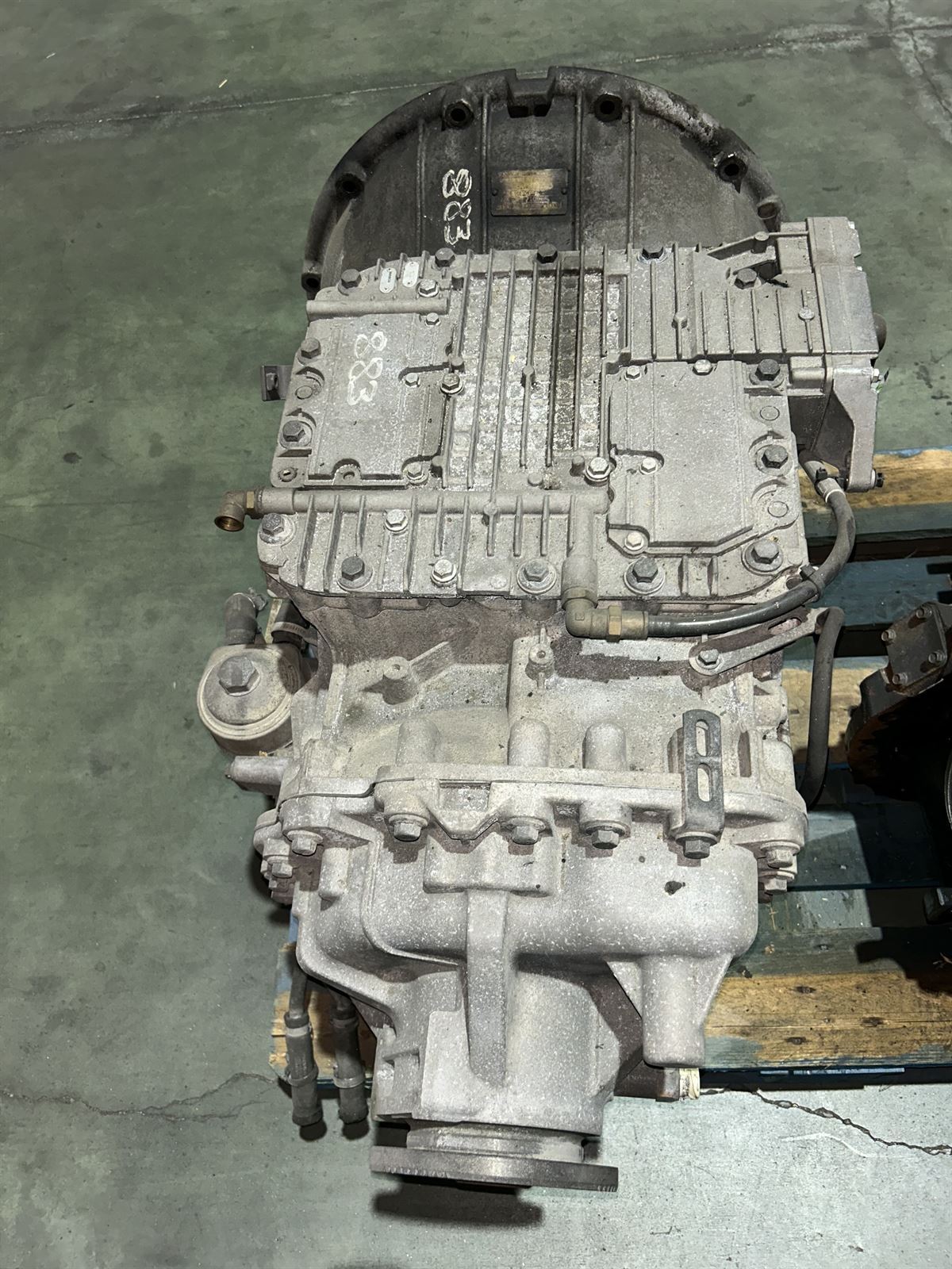 Cambio VOLVO FM440 AT2412C - Imagen 2