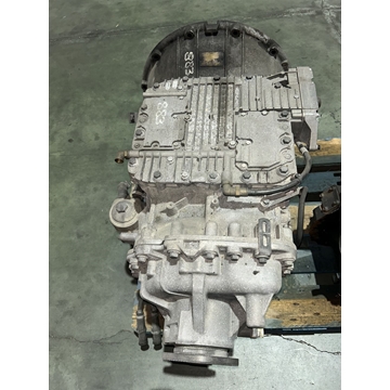 Cambio VOLVO FM440 AT2412C - Imagen 2